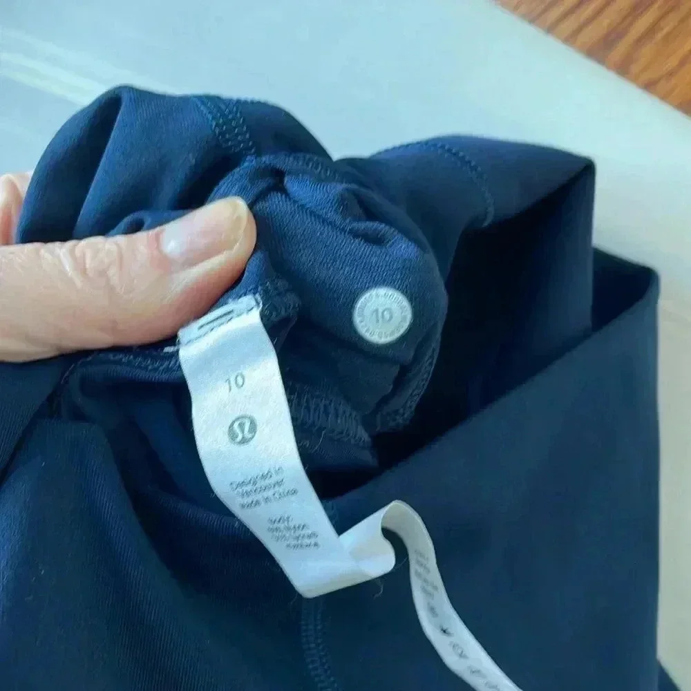 Lululemon I 10